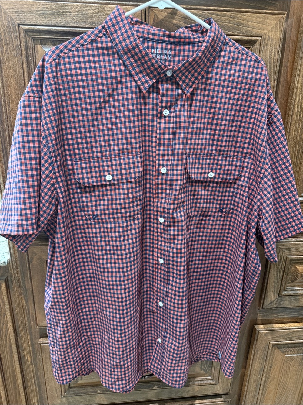 Field & Stream Navy and Red Gingham Short-Sleeve Button-Up Shirt